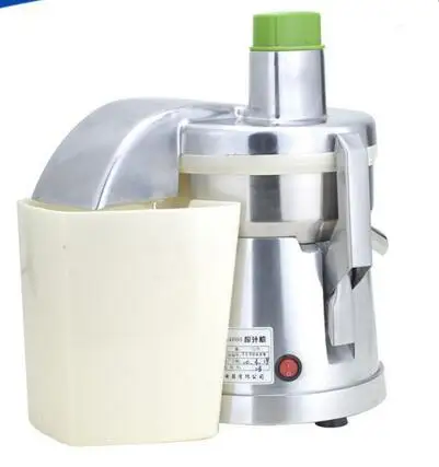 Девушка с соковыжималкой. Рецепты сливового сока через электросоковыжималку на зиму. Соковыжималка груша. Соковыжималка moulinex ju650. Соковыжималка raf.