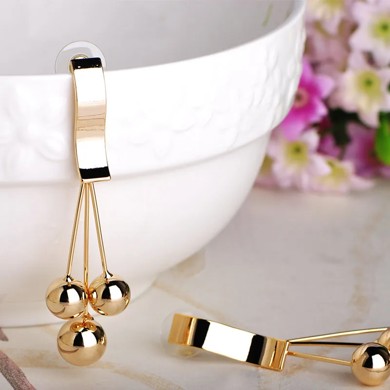 

Blucome Hot Fashion Cool Punk Style Drop Earrings Gold Color Copper Three Balls Pendant Jewelry Women Banquet Party Accessories