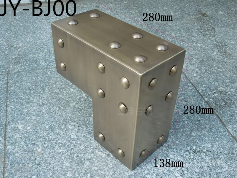 Antique copper door corners decorative wrap angle Corner Chinese antique copper fittings ancient