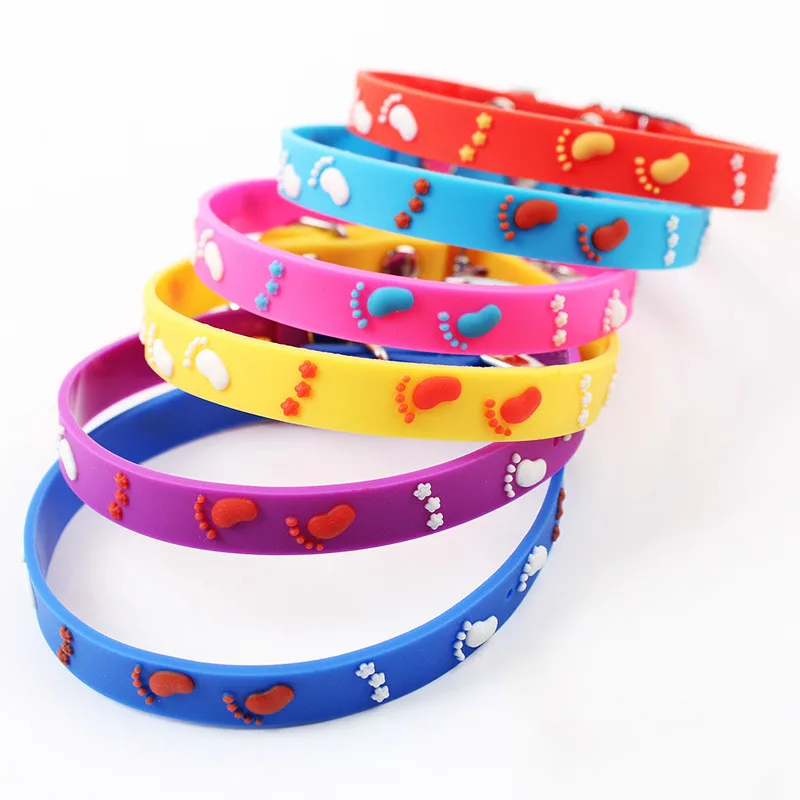

New Dog Collars TPR Rubber Dogs Necklack Heart Footprints Pattern With Bell Puppy Collar For Small Dogs & Cats Adjustable