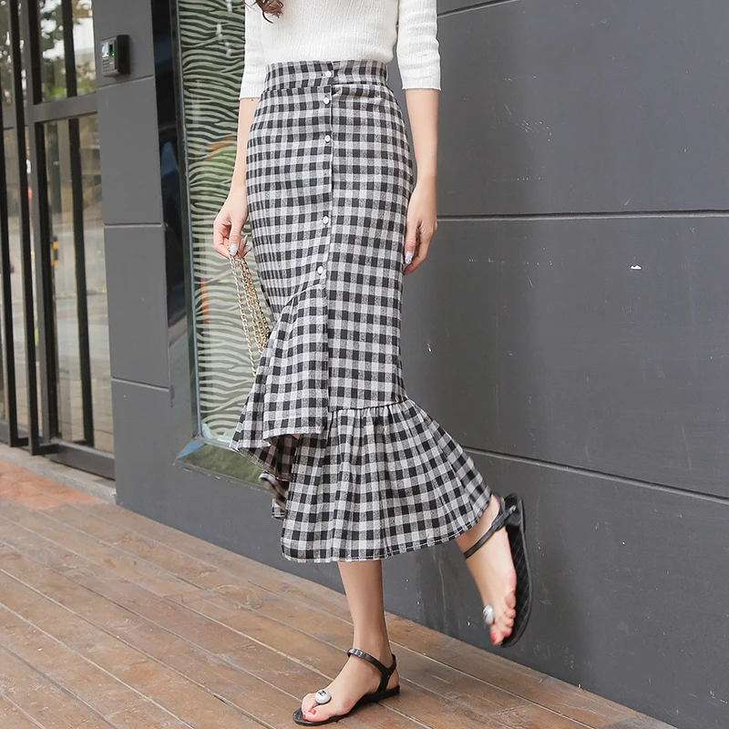 

2017 New Grid Irregular Women Skirt Black And White Squares High Waist Vintage Asymmetric Slim Hip Skirts