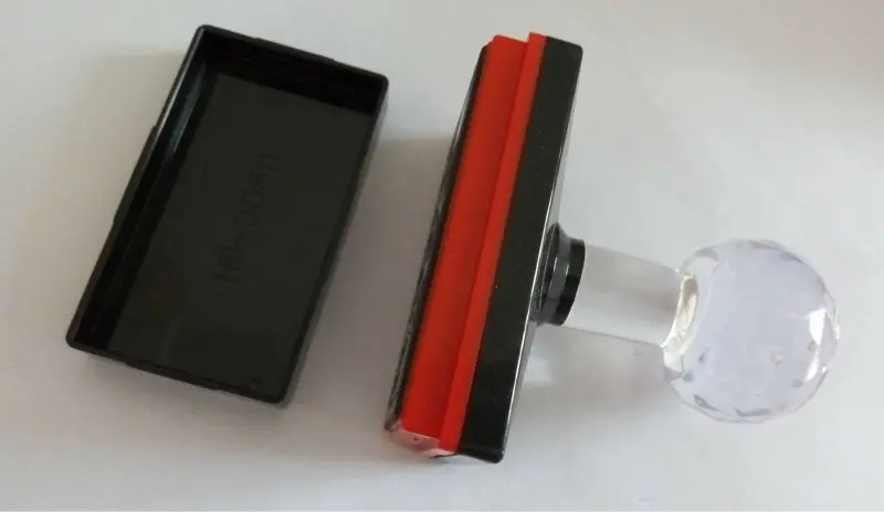 

Customized Photosensitive 6cm stamp mark Colorful logo birthday name Word for DIY Scrapbooking/Card /Wedding Decoration