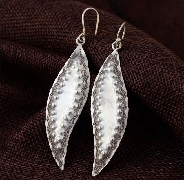 silver-earrings019a