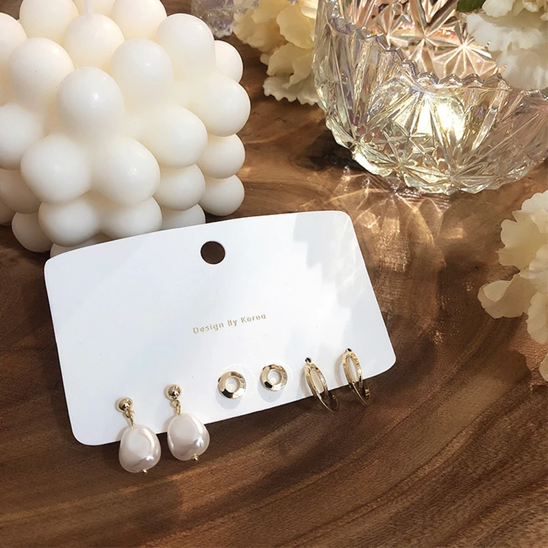 

HUANZHI 2019 s925 Silver Needle Pearl Golden Metal Geometric Hollow Circle Double Round Cross Stud Earrings Set for Women Girls