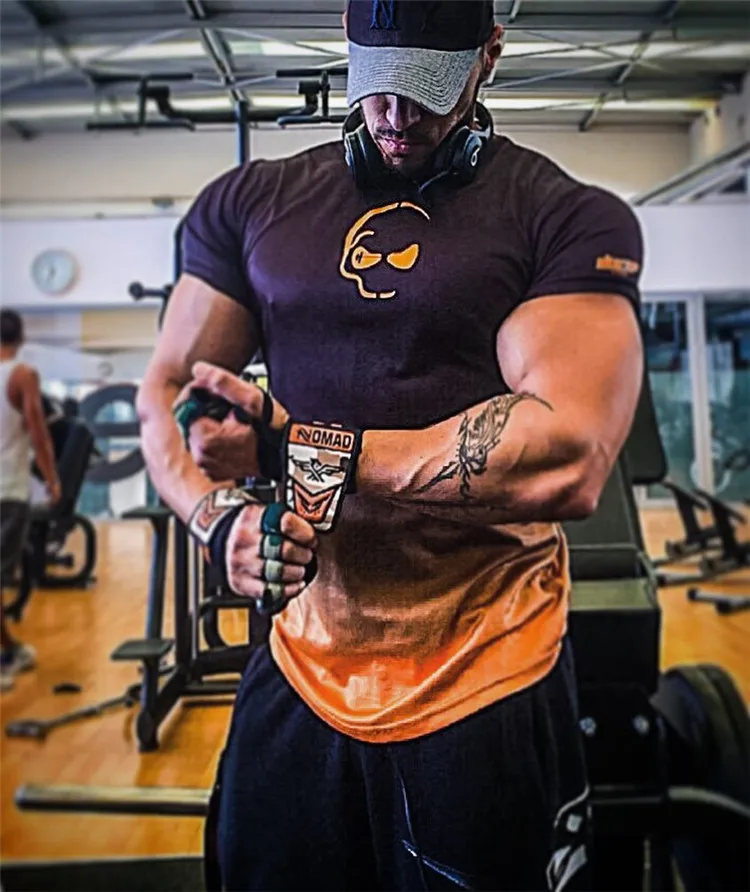 

2018 Gym Clothing Bodybuilding Fitness Men basketball Running t shirt Quick-dry breathable Training black Sport T-Shirt