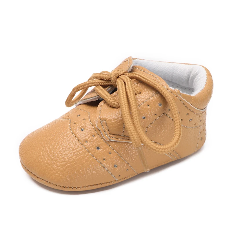 Детская обувь для мальчика девушка кроватки обувь новорожденных 0-18 месяцев на шнуровке весна-осень мягкой подошвой для малышей первых