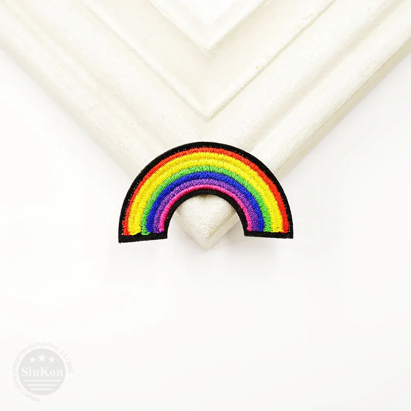 

Rainbow (Size:2.5x4.5cm) DIY Cloth Badge Mend Decorate Patch Jeans Jackets Bag Clothes Apparel Sewing Decoration Applique