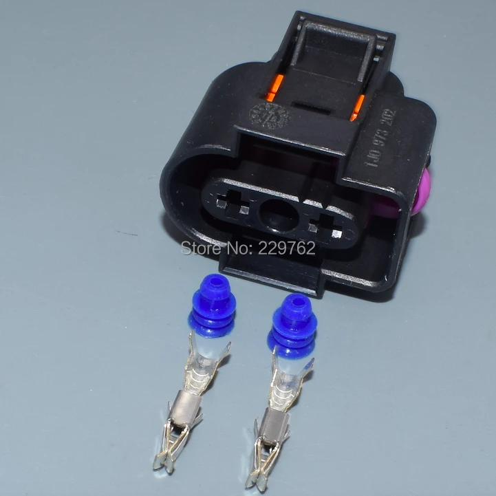 Shhworldsea 1J0973202 для VW Golf MK5 MK6 Jetta Passat Tiguan Audi A4 A6 Q5 R8 TT 2 контактный штекер шайба Жидкость