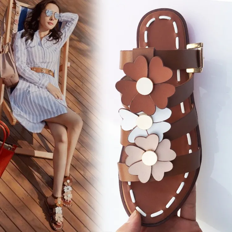 

2017 New Summer Flower Sandals Shoes Woman Flat Casual Gladiator Sandals Designer Woman Slide Beach Sandals Woman Shoes Big size
