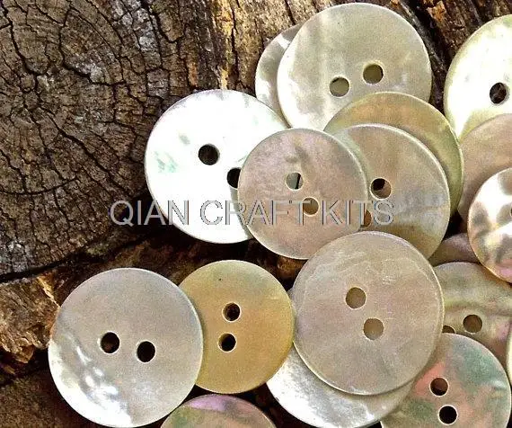 

600pcs selected Favorite Findings Shell Buttons, Multi, Size Round mother of pearls size 8mm-20mm