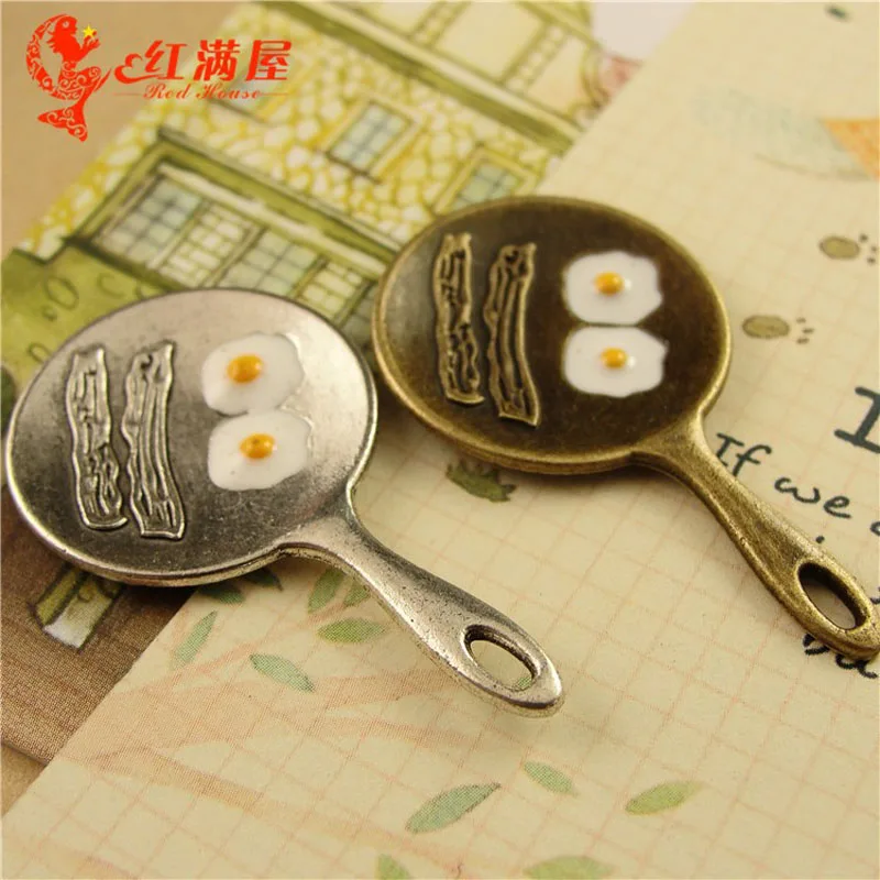 24*41MM Antique Bronze Pan fried egg mobile phone pendant