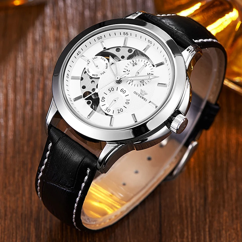 automatic watch 800px-7