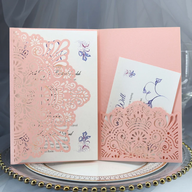 

50pcs European Laser Cut Wedding Invitation Card Tri-Fold Lace Greeting Business Card RSVP Cards Wedding Favor Party Decoration