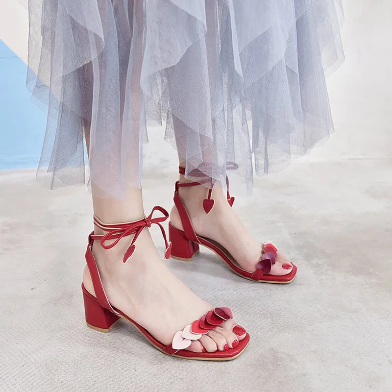 

TANGNEST Women Summer Sandals Pu Leather Buckle Strap Bandage Love-heart Sweet Simple High Heels Sandals Shoes XWZ5999
