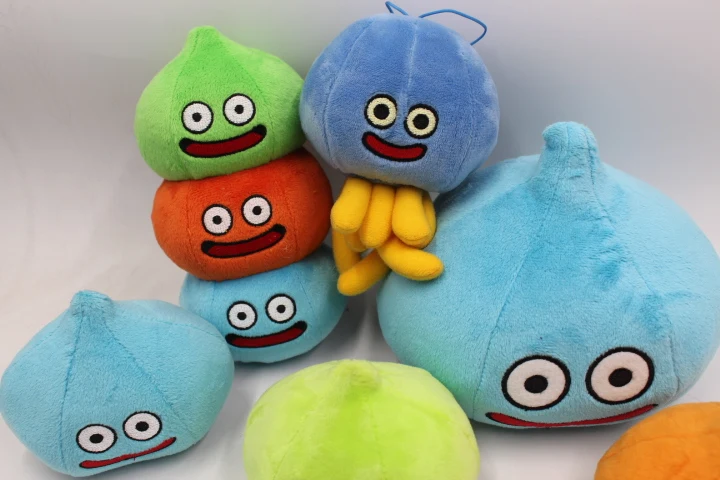 Улыбка Slime плюшевая кукла Dragon Quest Полотенца Slime hoimi Slime синего, желтого, розового цвета, размеры S