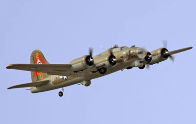freewing-b17-flying-fortress-8
