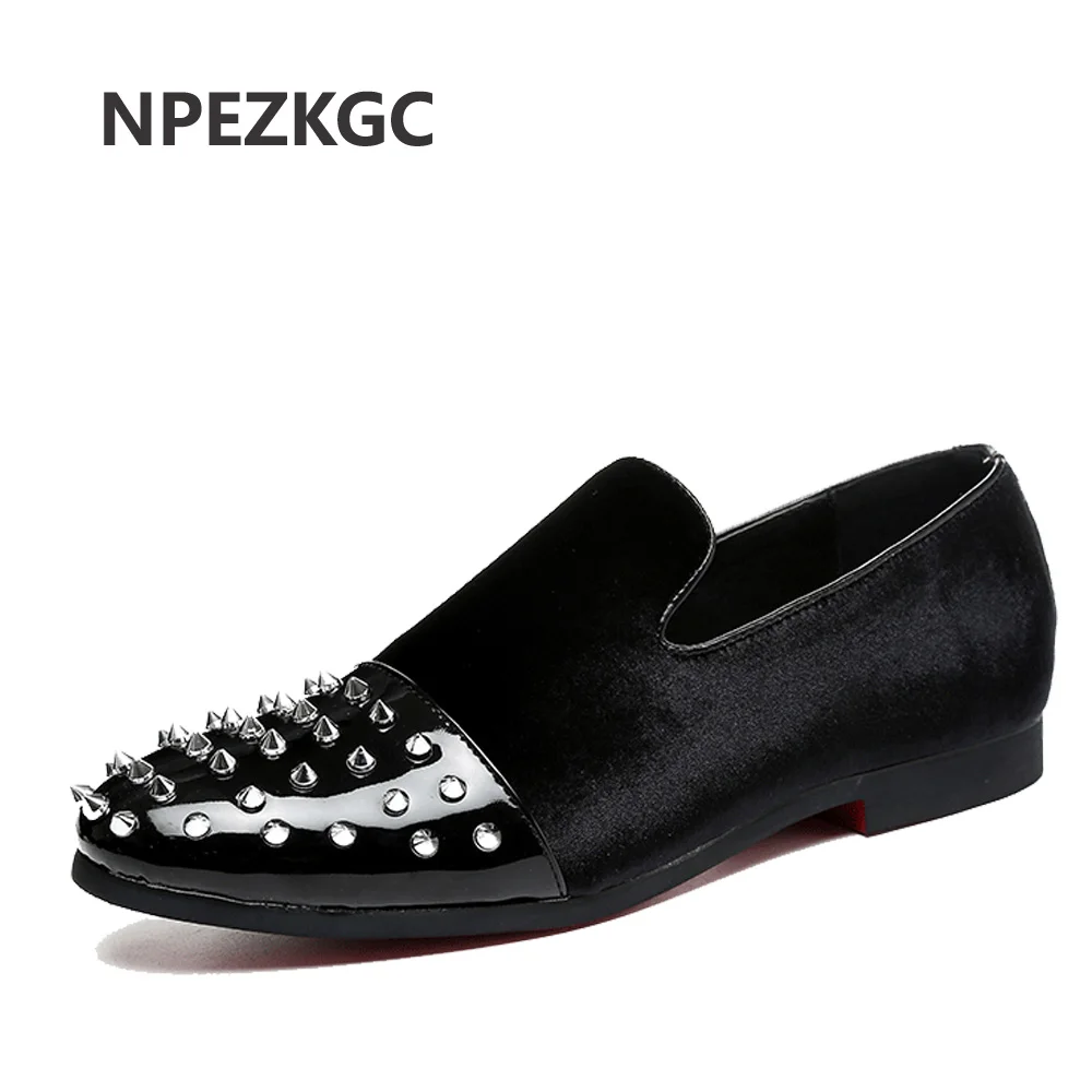 

NPEZKGC Fashion Rivet Men Loafers Round Toe PU Leather Shoes British Style Men Party Wedding Shoes Black Red Men Loafers