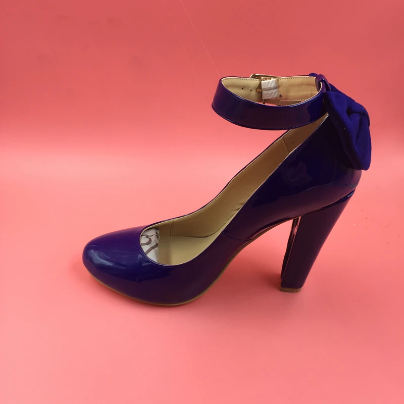 blue pumps with strap