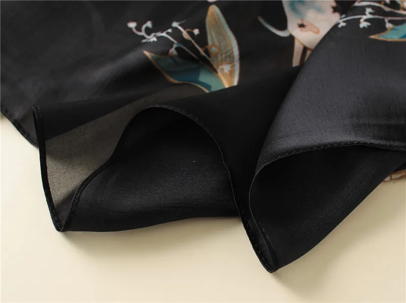 fashion women silk scarves female chiffon wrap ladies classic floral shawl Sunscreen Beach Scarf foulard pareo muffler bandanna