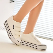 2016 New Women Canvas Casual Shoes Breathable Women’s Flat Shoes Classic white black blue red of thick crust