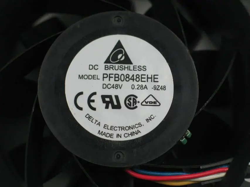 Вентилятор охлаждения сервера Detla Electronics PFB0848EHE 9Z48 48 в пост. Тока 0 28 а 80x80x38 мм|square