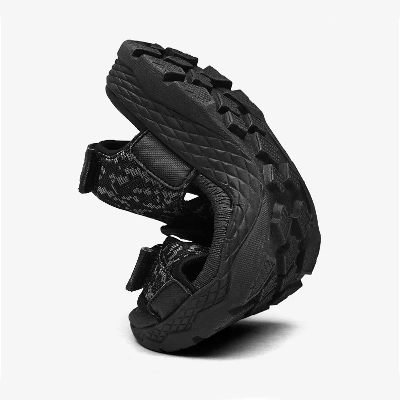 2018 جديد وصول الرجال شاطئ الصنادل الأحذية التجفيف السريع الخوض المنبع رياضية الرحلات ماء حذاء المشي الخفيف الصيد