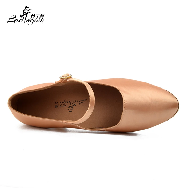 Najtaniej Ladingwu darmowa wysyłka biały Apricot łacińskie buty do tańca kobiet satynowa kolokacja klamra z kryształkami zamknięte Toe buty do tańca towarzyskiego