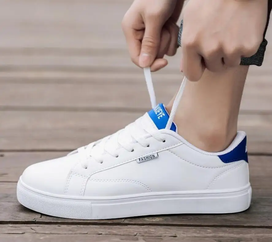 2019 Spring New Men Casual Shoes Breathable Wear Resistant chunky Shoes Comfortable Summer White Round Toe Lace up Flat Snekaers