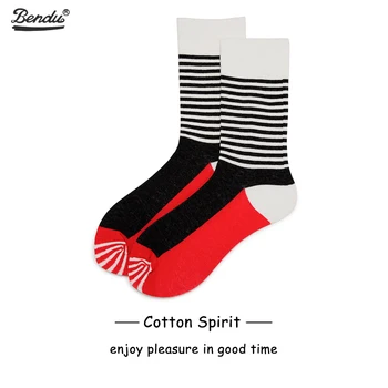

2019 Bendu Brand New Men's Cotton Socks Dropshipping Skateboard Happy Street Fashion Hip Pop Crew Socks Casual Breathable 1 Pair