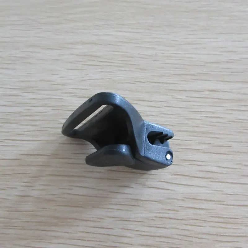 Suspender clips plastic