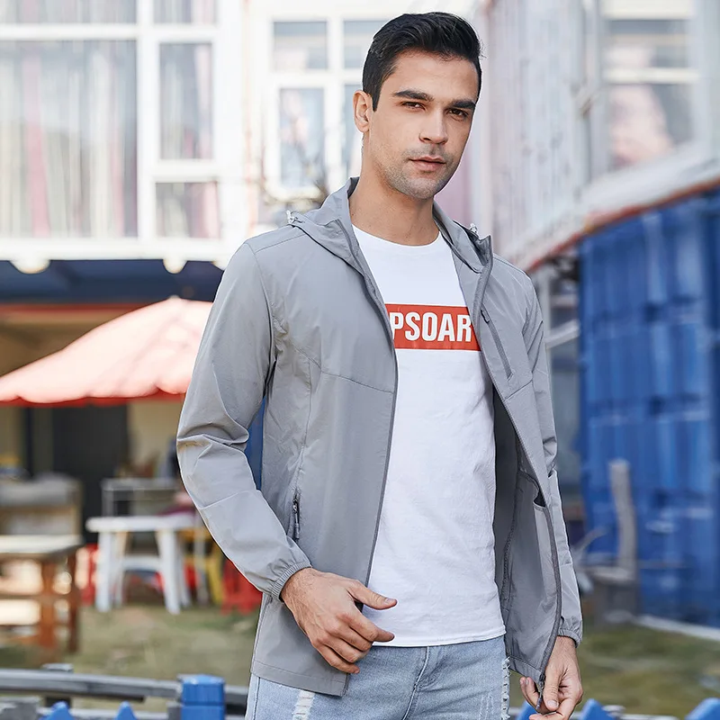 

Tutomptu New Men's Ultra-thin Sun-protective Summer Suntan Suit Breathable Stretch Sports Coat UV Protective Clothing M-3XL