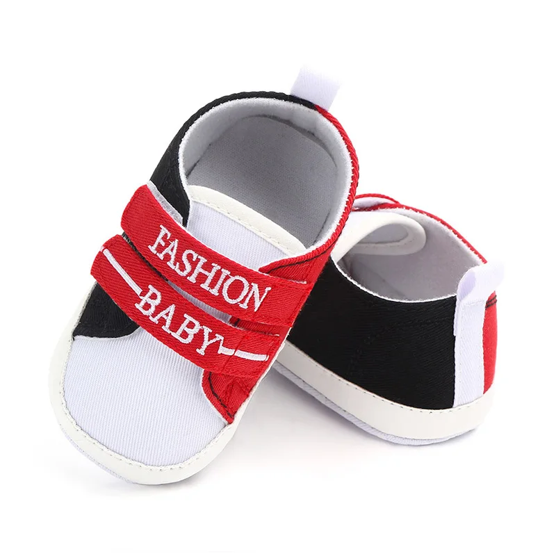Повседневная обувь для маленьких мальчиков; нескользящая обувь с мягкой подошвой в стиле пэчворк; парусиновые кроссовки для малышей