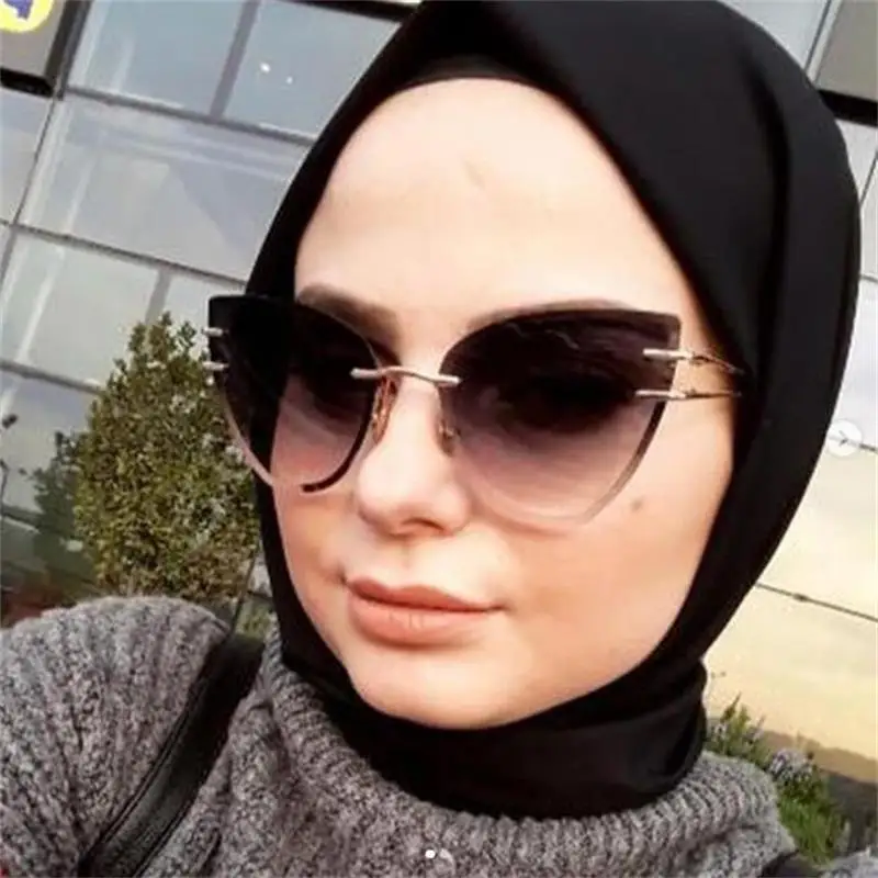 

Big Rimless Cat Eye Sunglasses Women 2019 Luxury Brand Designer Fashion Rimless Sun Glasses Celebrity Crystal Cut Lens UV400