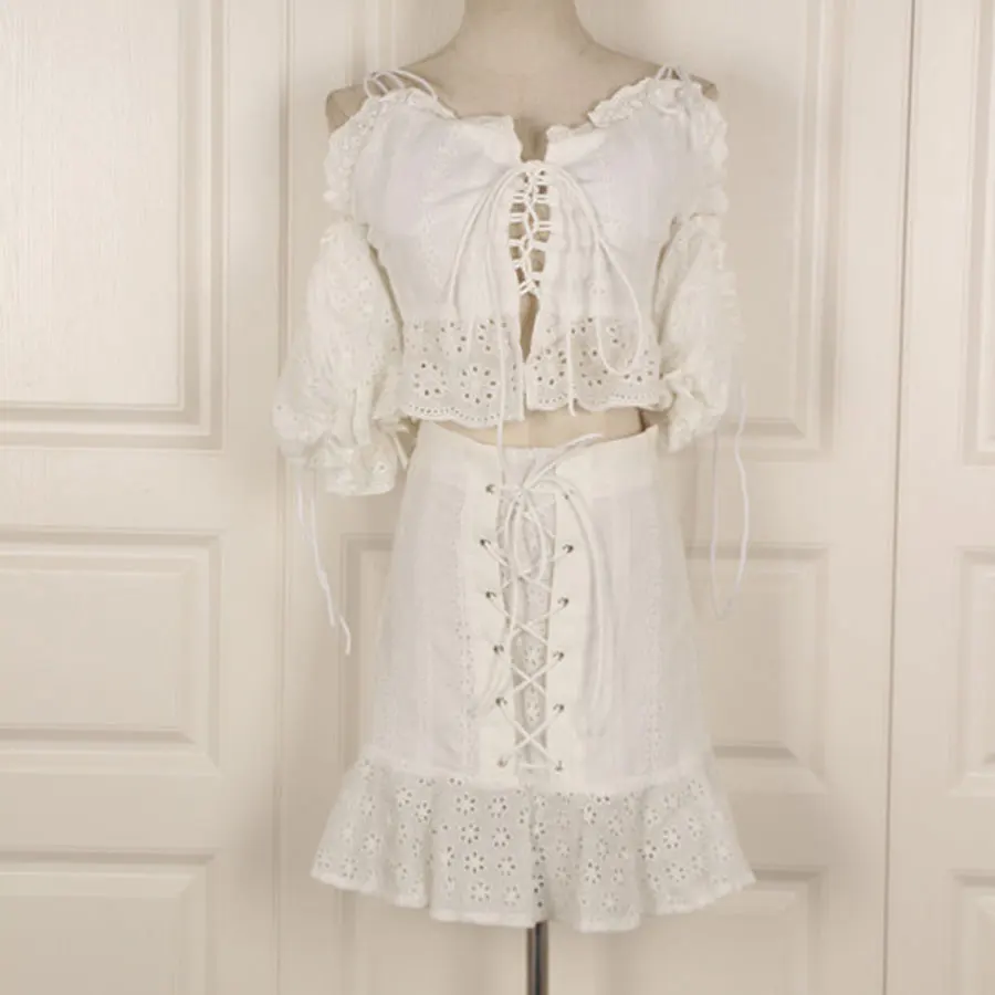 Luxury Brand 2018 Summer Women 2 Pieces Sets Strapless Solid White Top and Mini-skirt Off The Shoulder Hollow Out Sexy Women Set Women's Sets