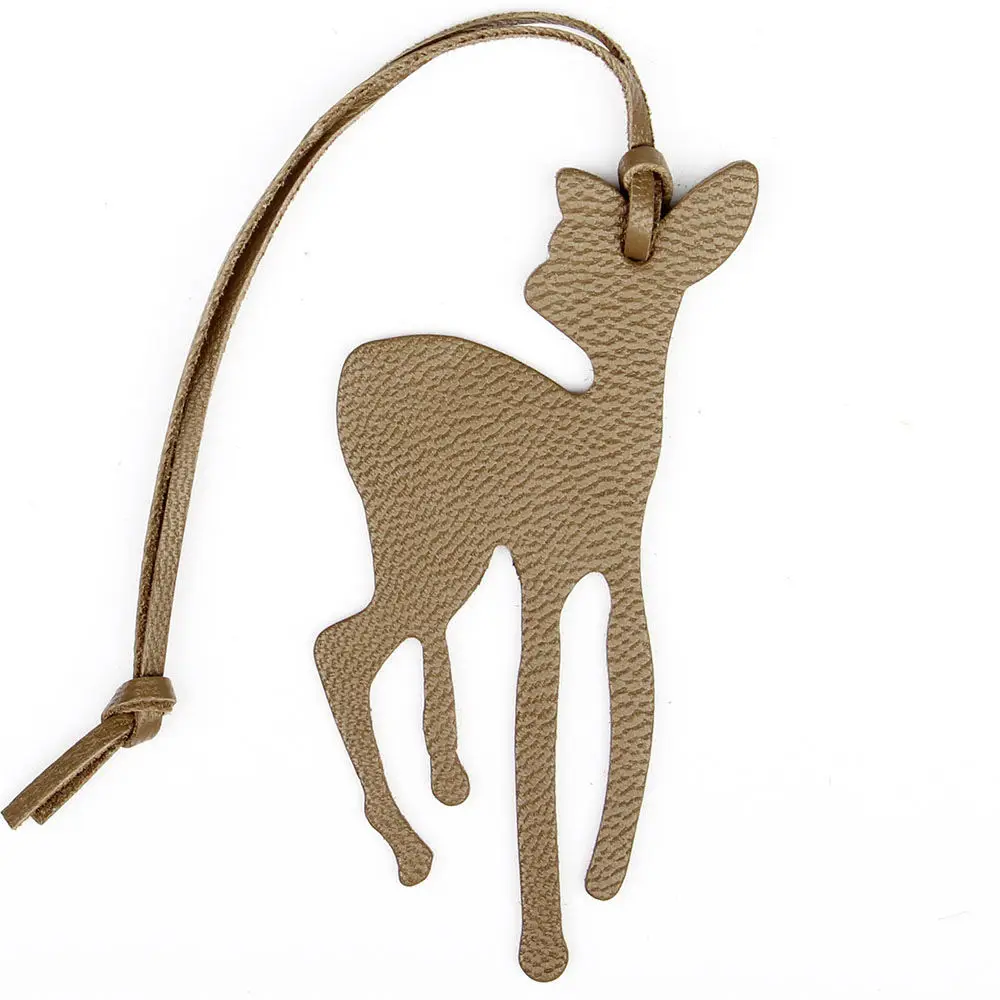 Известный бренд ручной работы из натуральной кожи олень брелок в виде жирафа кулон брелок для женщин сумка Шарм аксессуары - Цвет: DEER CAMEL