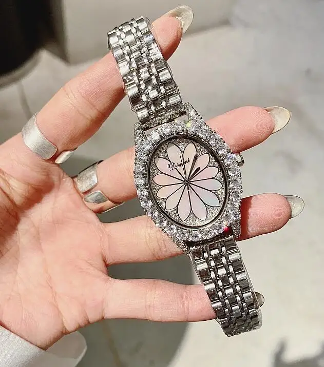 Топ бренд Роскошный алмазов наручные ручной Кристалл Мода кварцевые часы для Для женщин Стильные дамы девушки часы - Цвет: Lotus silver