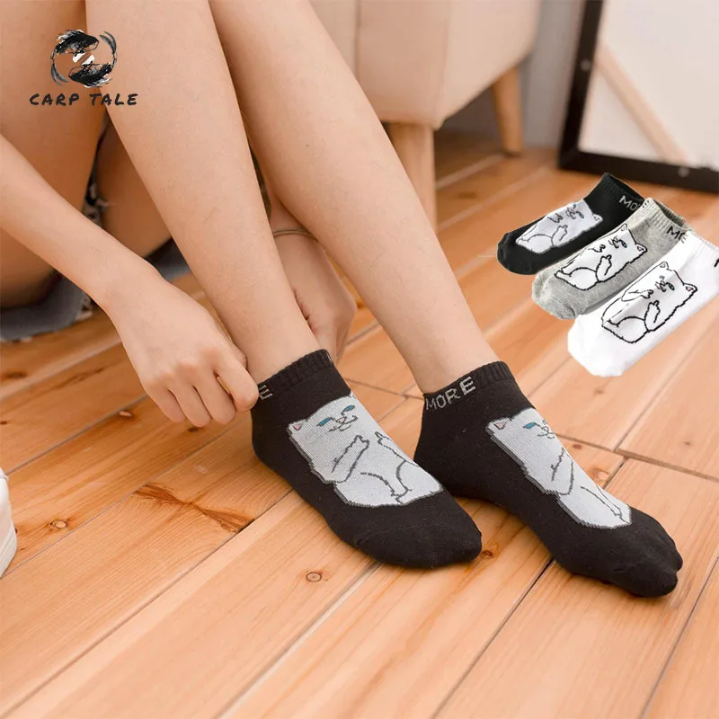 

CARP TALE 1 pcs new middle finger cat cartoon cotton cute socks men and women couple street fashion spoof socks boat socks