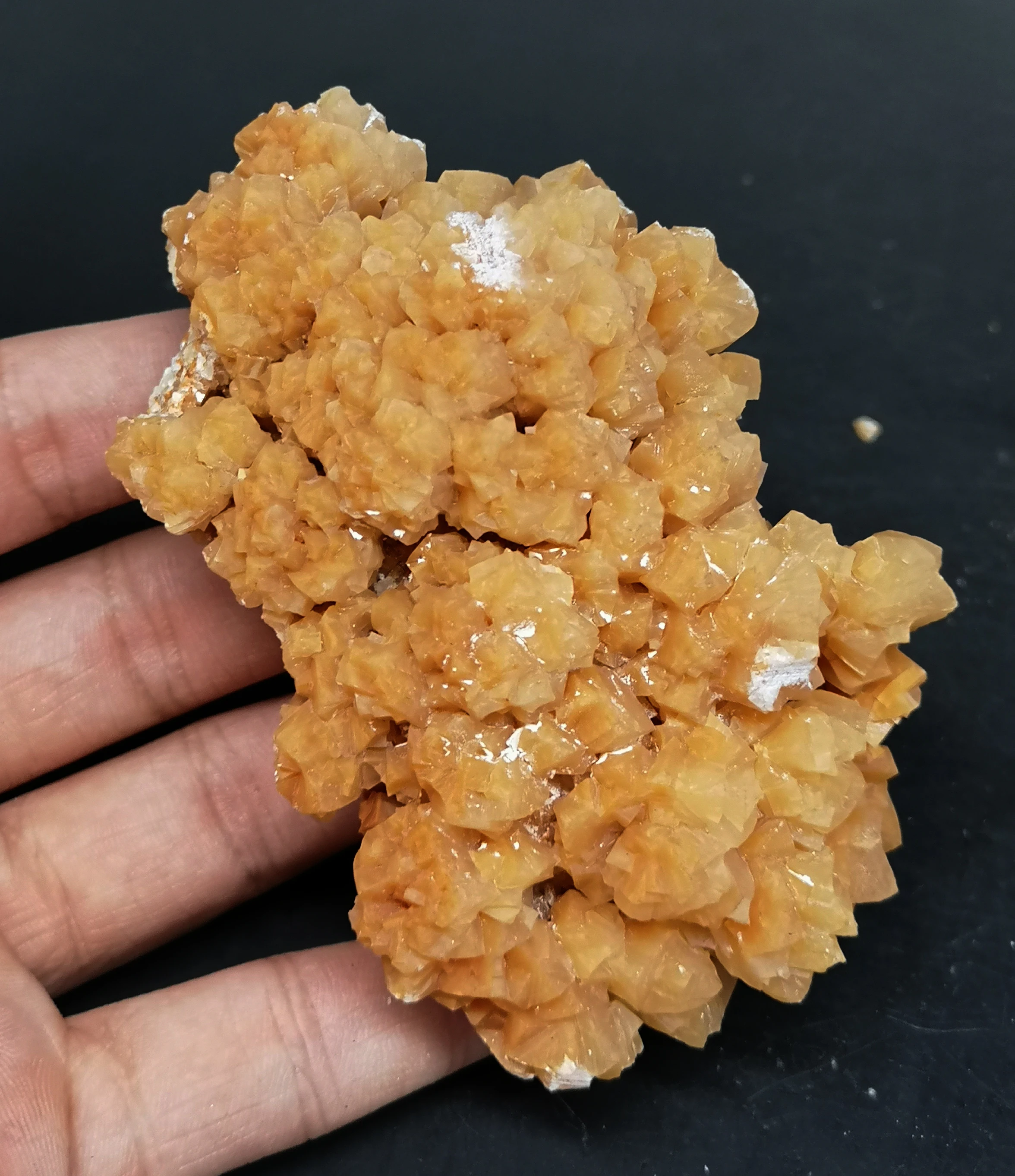 

183g Natural orange calcite cluster mineral crystal specimen stones and crystals quartz crystals from China