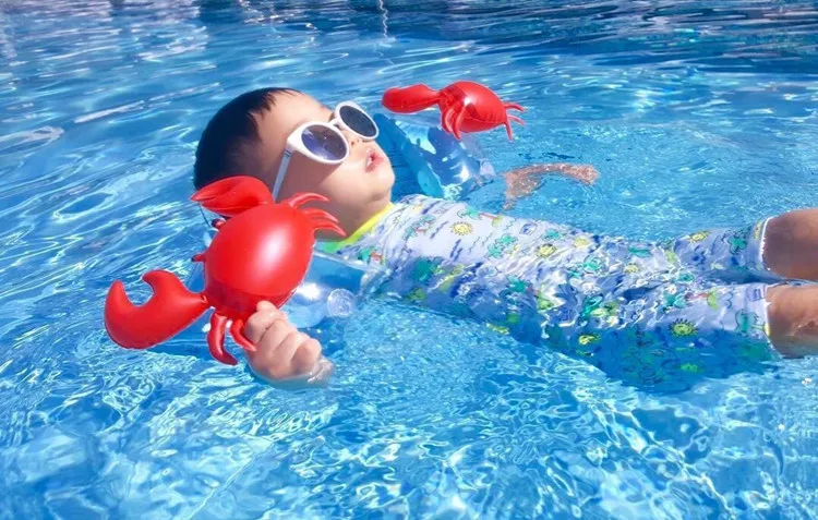 Дети надувные руки Мультфильм Плавать ming armlet Краб Детские купальники кольца надувной для плавания руки игрушки