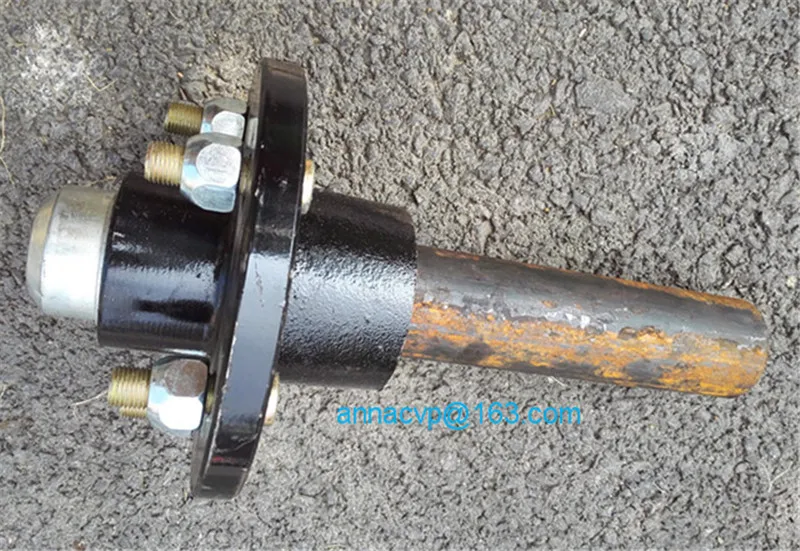 trailer stub axle and hub 1 (2)