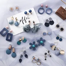 Новые корейские серьги для женщин, синие геометрические акриловые Необычные полые цветные металлические Висячие серьги, летние модные ювелирные изделия