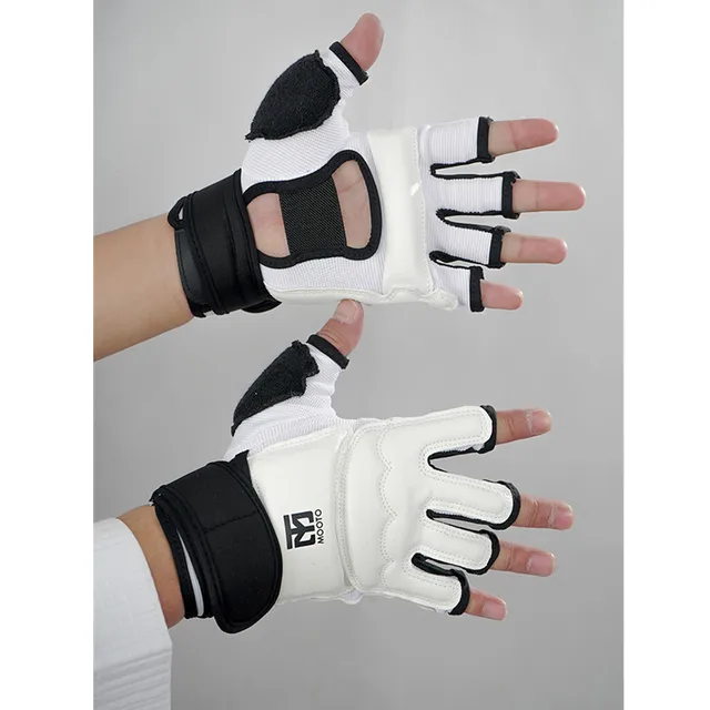 MOOTO Высокое качество frighting Тхэквондо перчатки для рук защитные колодки каратэ ММА половины пальцев боксерские перчатки Tae kwon do палм гвардии
