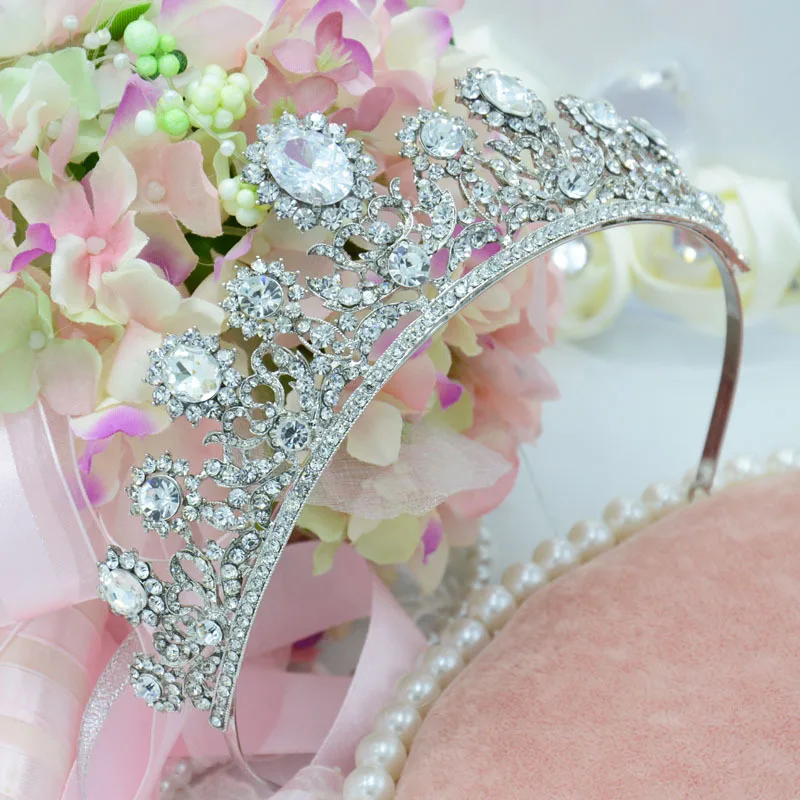 

Zircon Rhinestone Alloy Wedding tiara crown court retro special wedding hair jewelry wholesale
