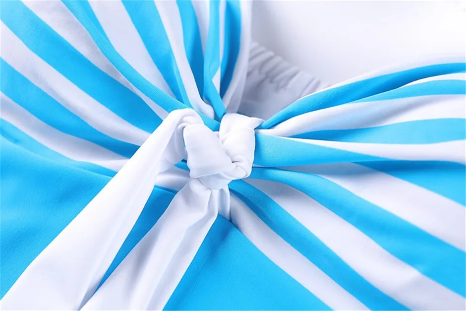 3749847241_1085461918