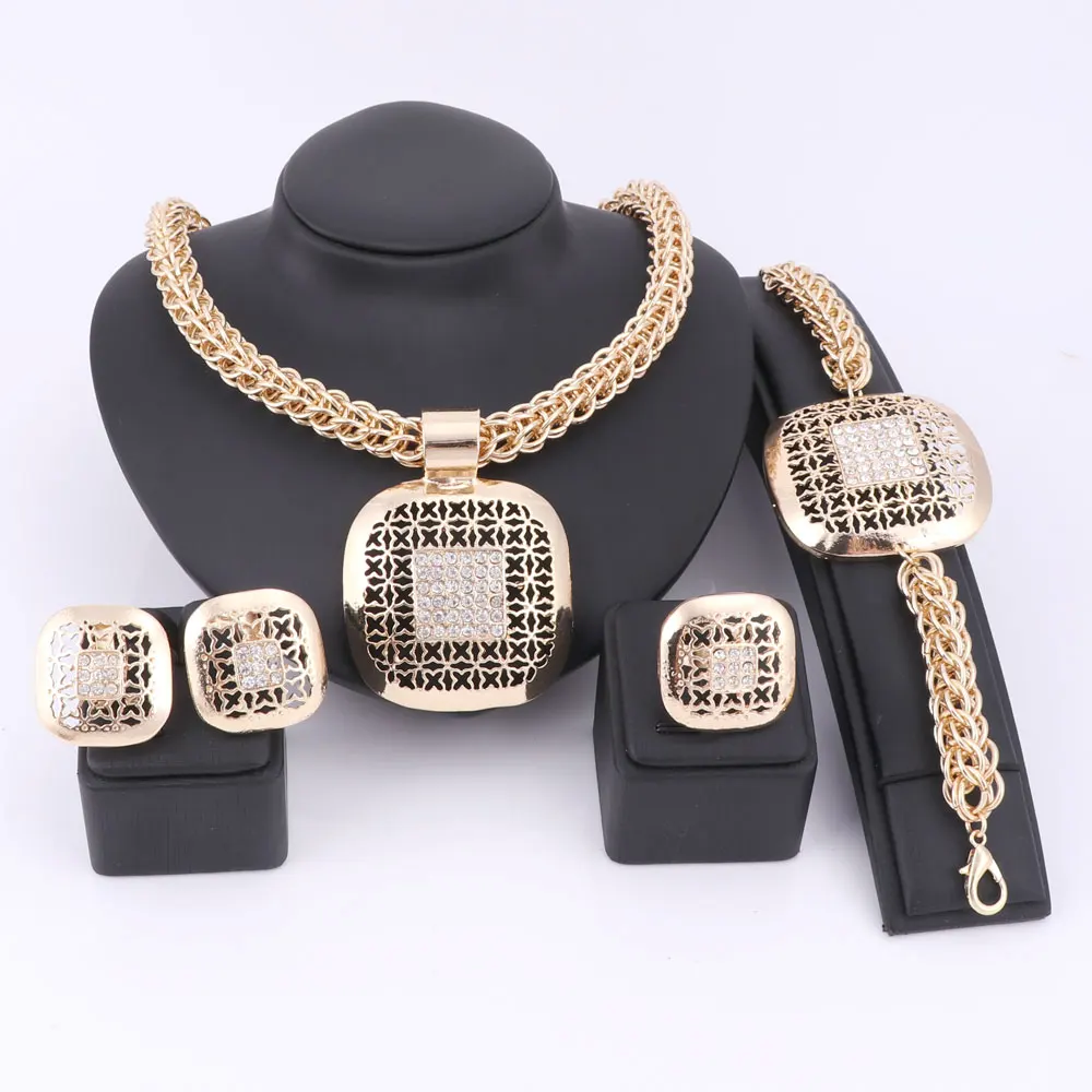Fashion African Beads Jewelry Set Exquisite Dubai Gold Color Square Crystal Jewelry Set Nigerian Wedding Bridal Bijoux Fashion African Beads Jewelry Set Exquisite Dubai Gold Color Square Crystal Jewelry Set Nigerian Wedding Bridal Bijoux