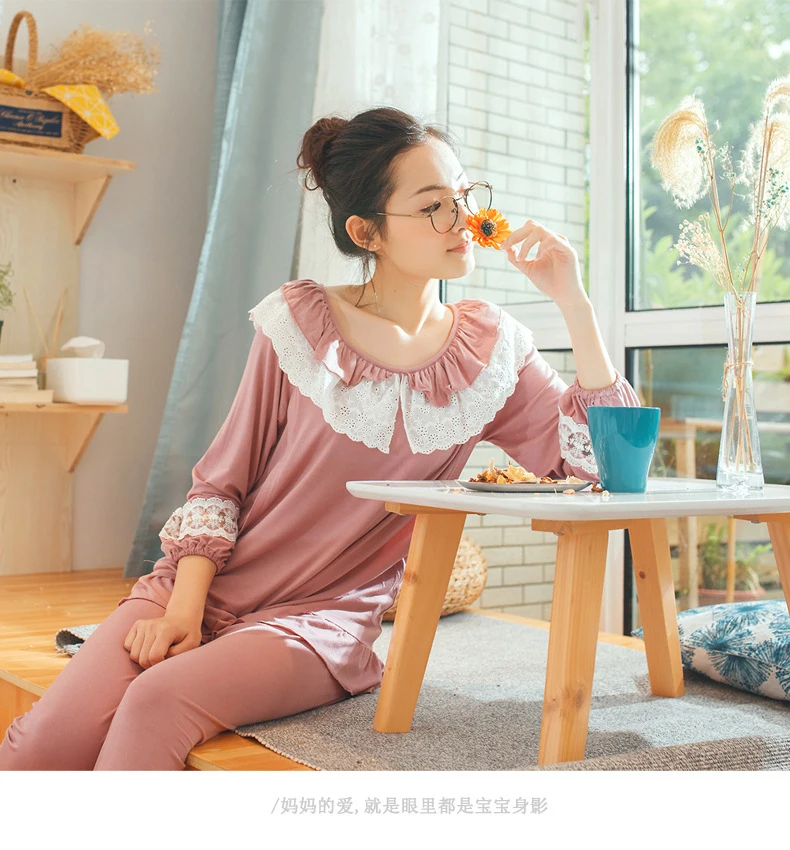 8896747200_1136862177