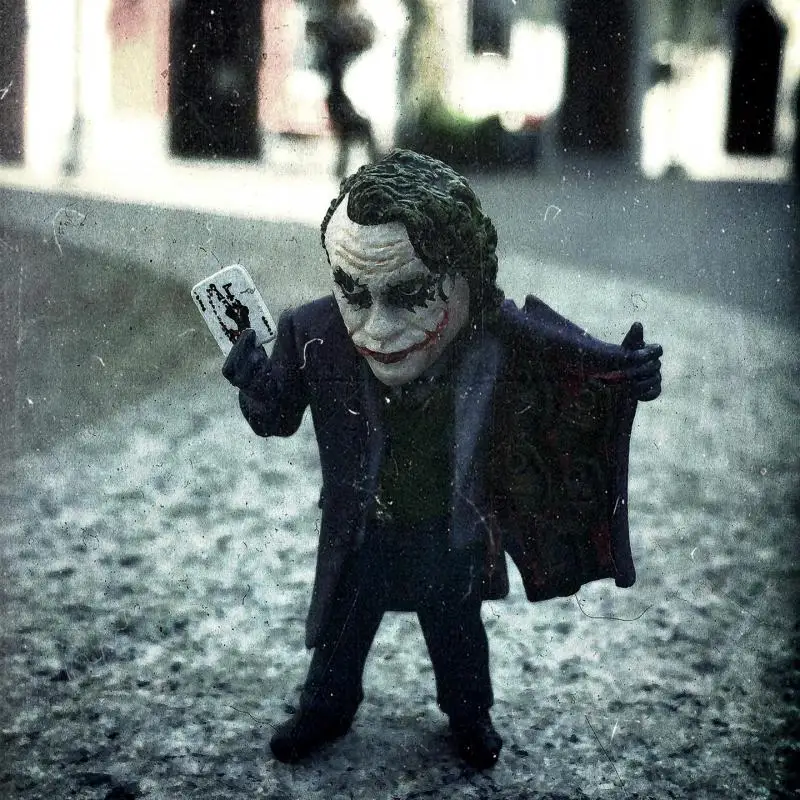 

6cm Mini The Joker PVC Action Figure Collection Model Toy The Dark Knight 1 Piece
