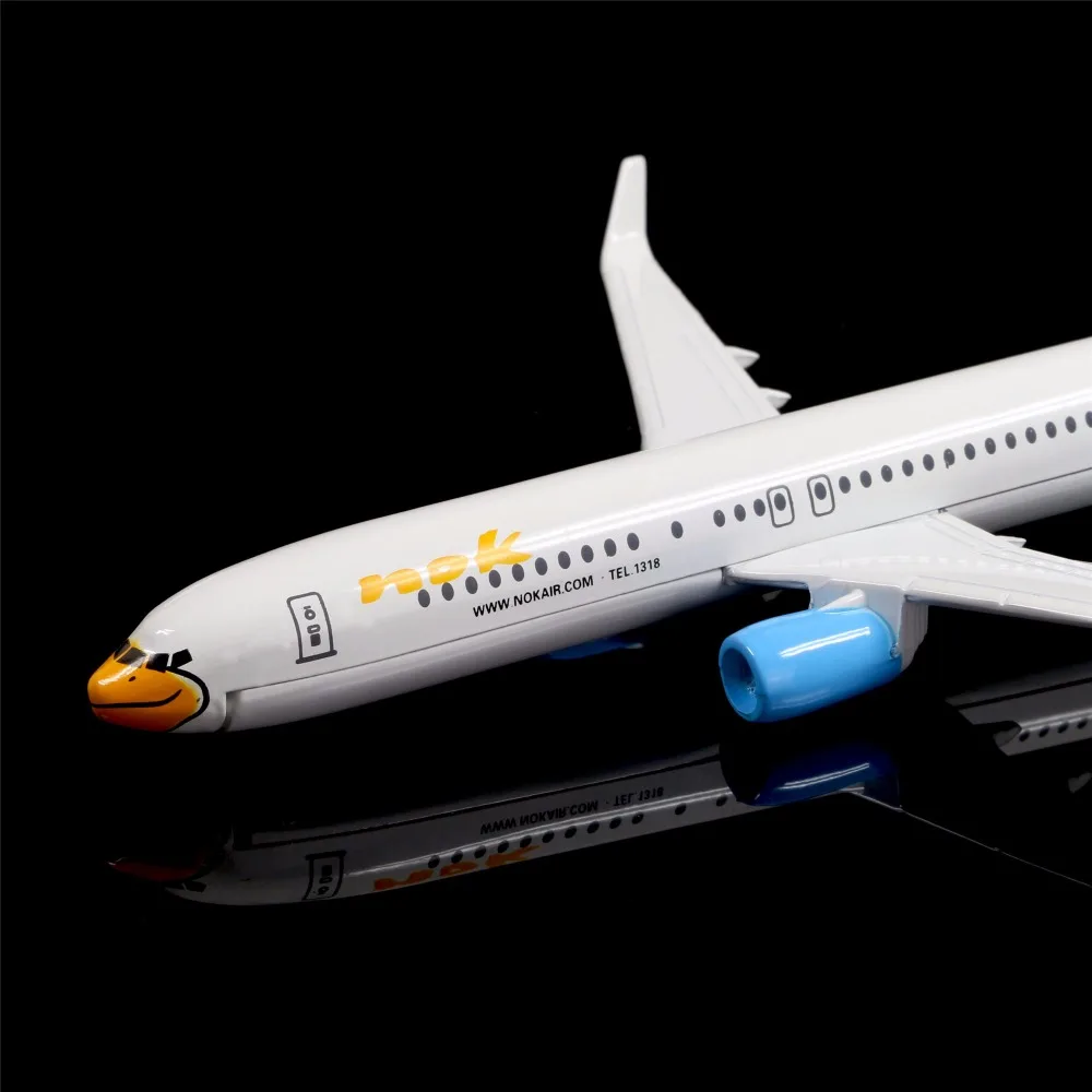 1: 400 16 см NOK Airlines Boeing 737 металлическая модель самолета украшение офиса игрушка идея