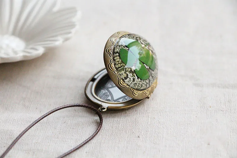 10393573810_1535347366