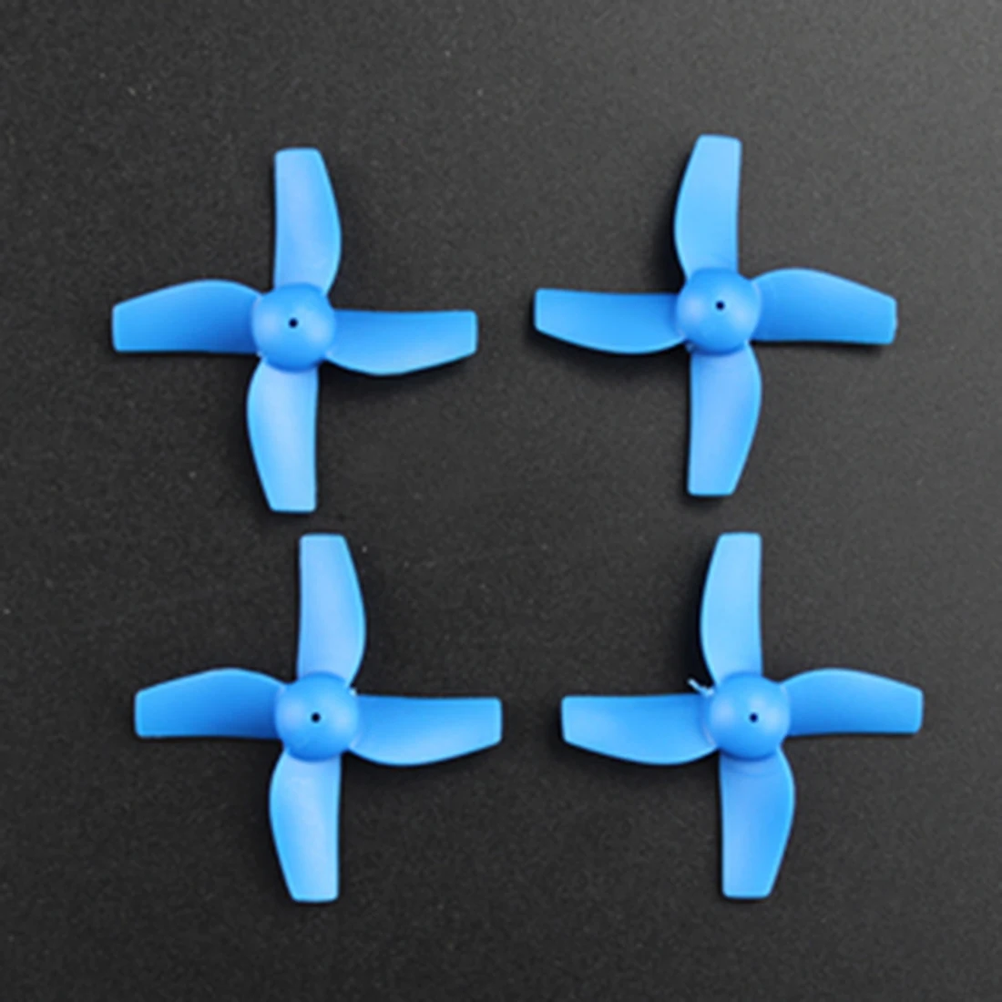 

HOBBYINRC 4Pcs Clockwise and Anti-clockwise Propellers Set for JJRC H36 RC Quadcopter - Blue